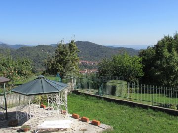 Castelnuovo Nigra Via Ubertallo iela